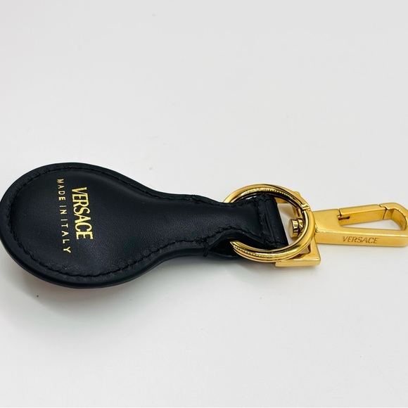 Versace Medusa Biggie Keychain - Picture 4 of 6